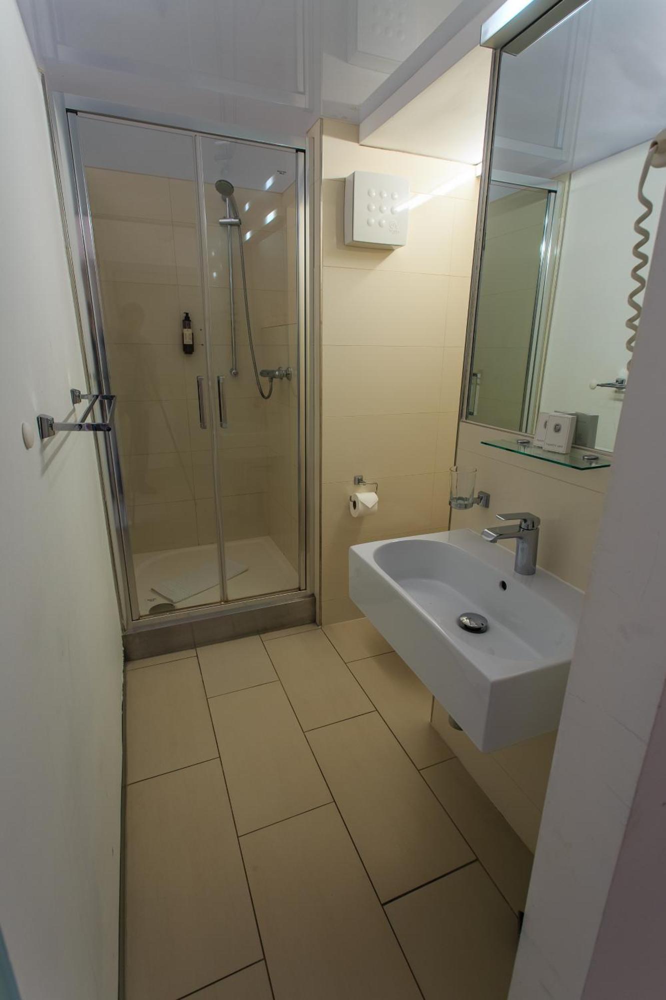 Hotel Villa Necas Zilina Exterior photo